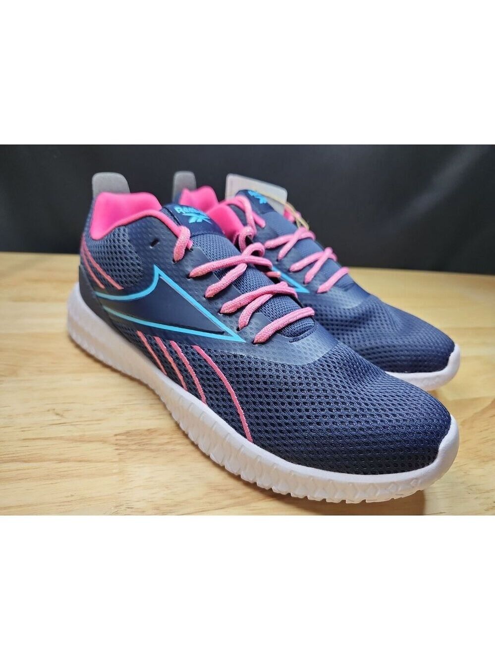 Reebok flexagon Size US 3.5 girls